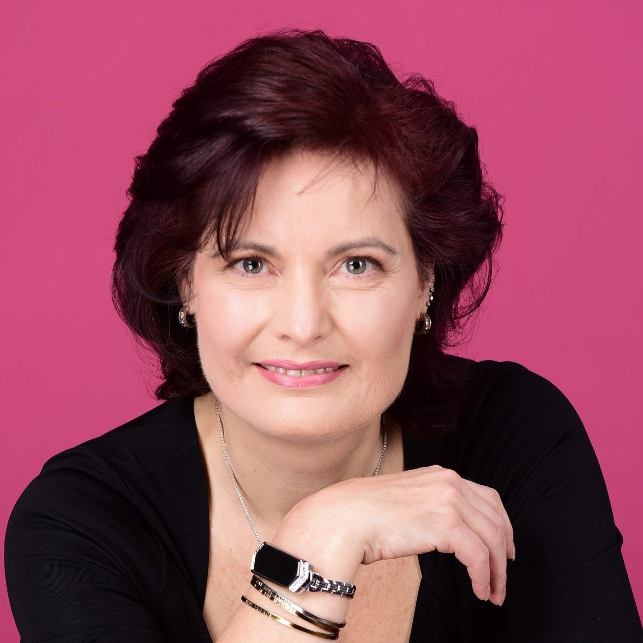 Dr. Susanna Wallis
